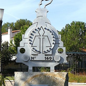 La locomotive  LA CIOTAT Jardin de la Ville